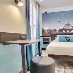 Hotel Lucien & Marinette - Bureau Bleu